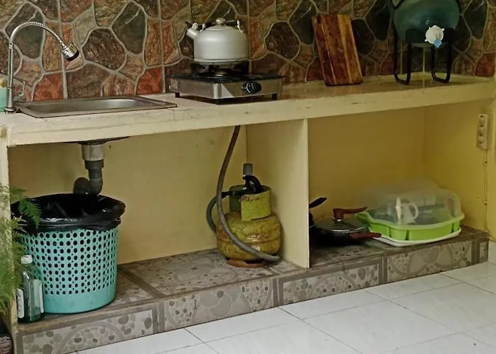 Madu Sentana House Guest house
