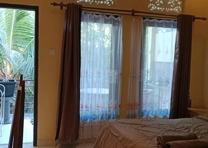 Madu Sentana House Guest house